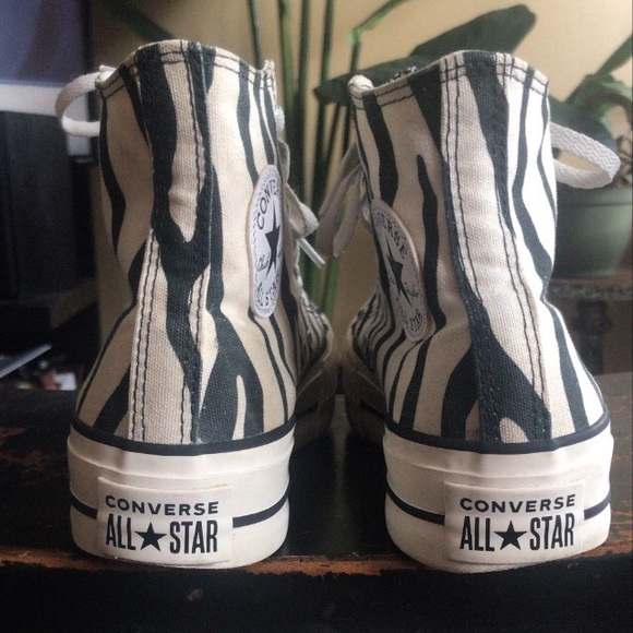 Platform Zebra Print High-Top Converse - Picture 5 of 5